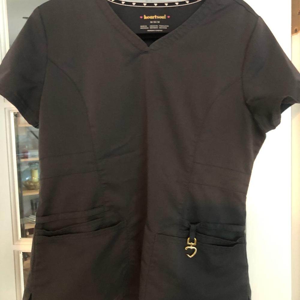 Heart soul scrub top